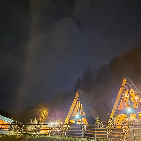 By The * Piatra Neamţ